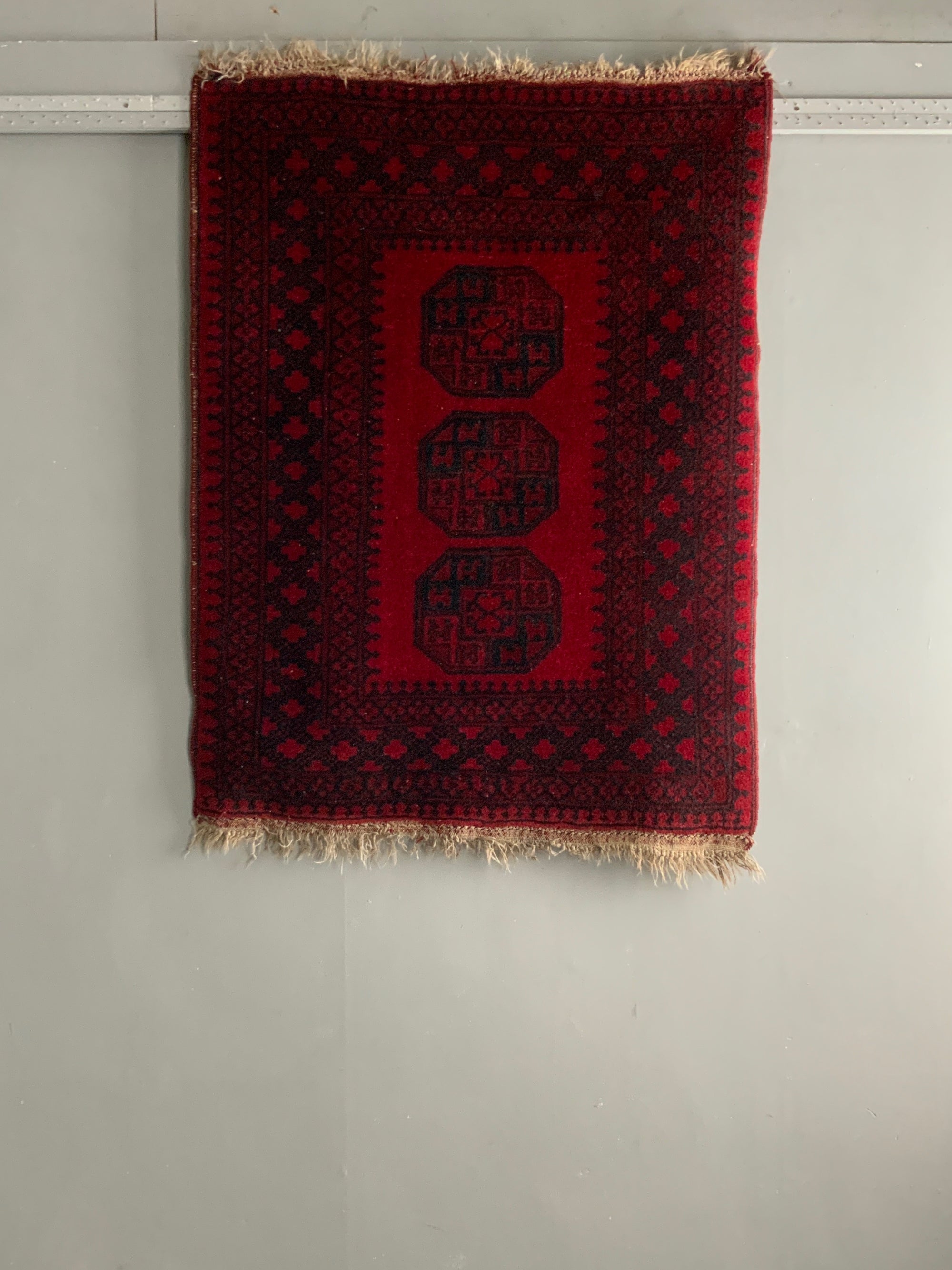 Afghan rug (137 x 103cm)
