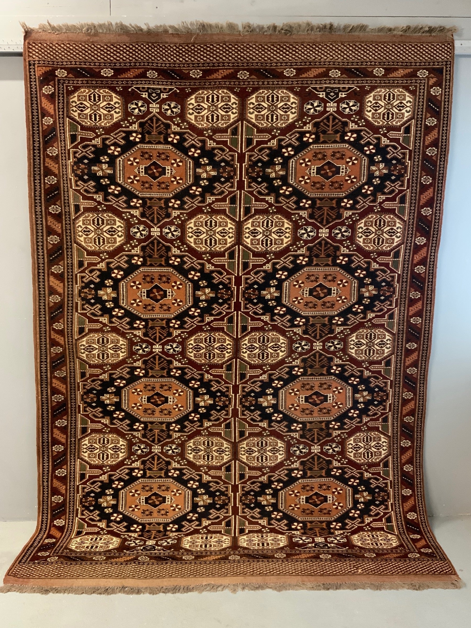 Afghan / Pakistan modern small carpet (284 x 200cm)