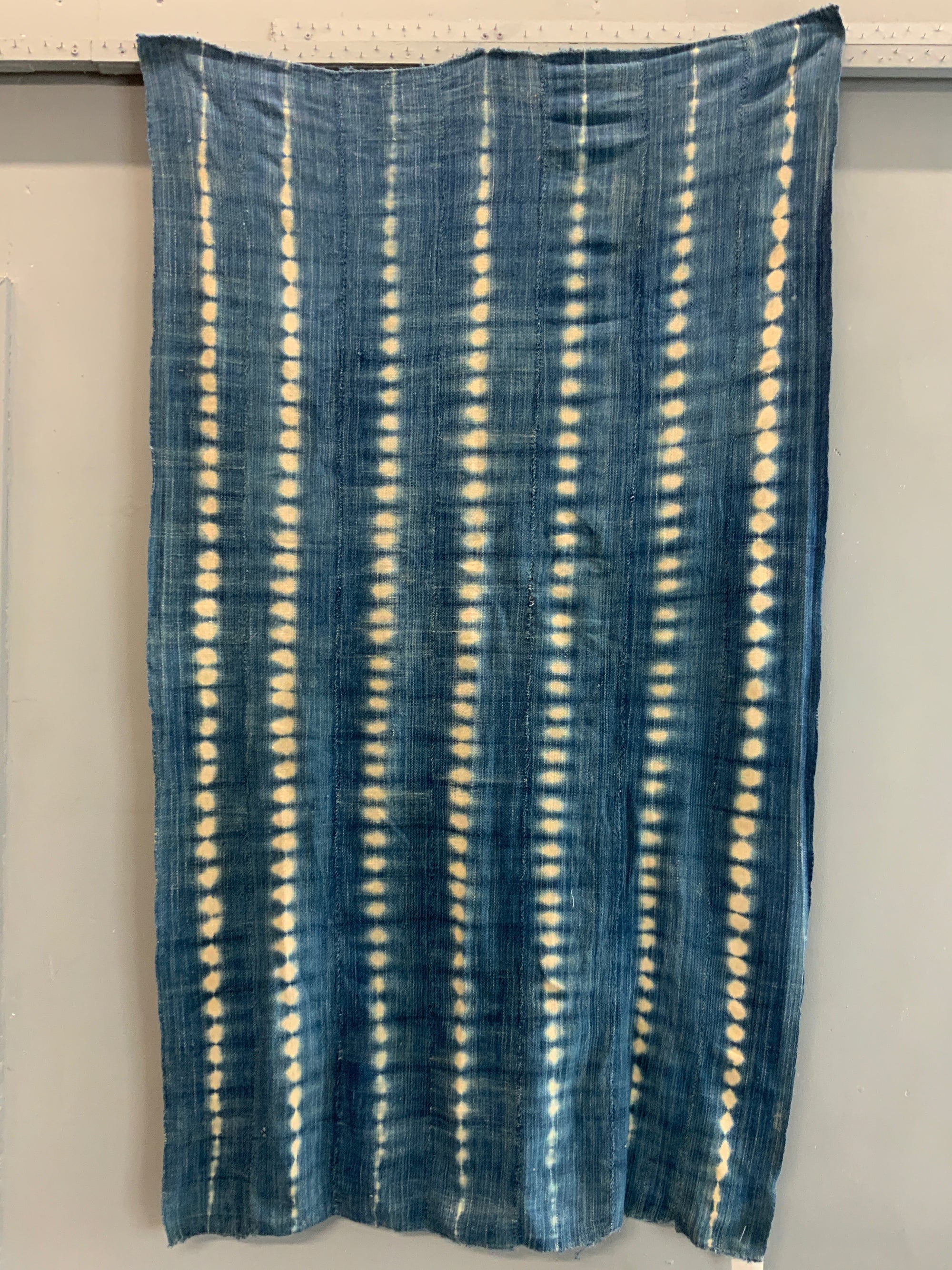 West African Burkina Faso vintage indigo resist cloth (160 x 90cm)