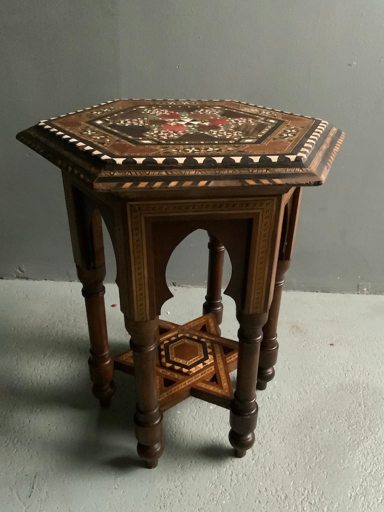 Andalusian Hispano-Moresque vintage marquetry table (48 x 43cm)