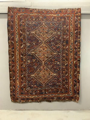Khamseh 'morghi' rug (217 x 168cm)