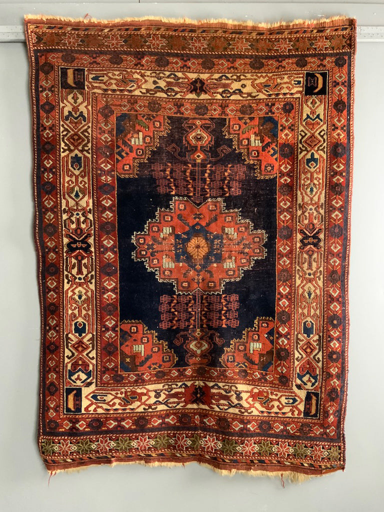 Afshar antique medallion rug (191 x 140cm)