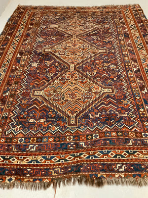 Khamseh 'morghi' rug (217 x 168cm)
