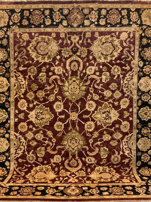 Indian 'Ziegler' type carpet (306 x 250cm)
