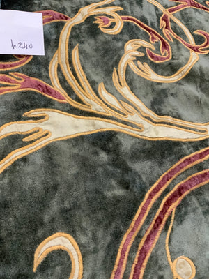 Italian applique on silk velvet (142 x 138cm)