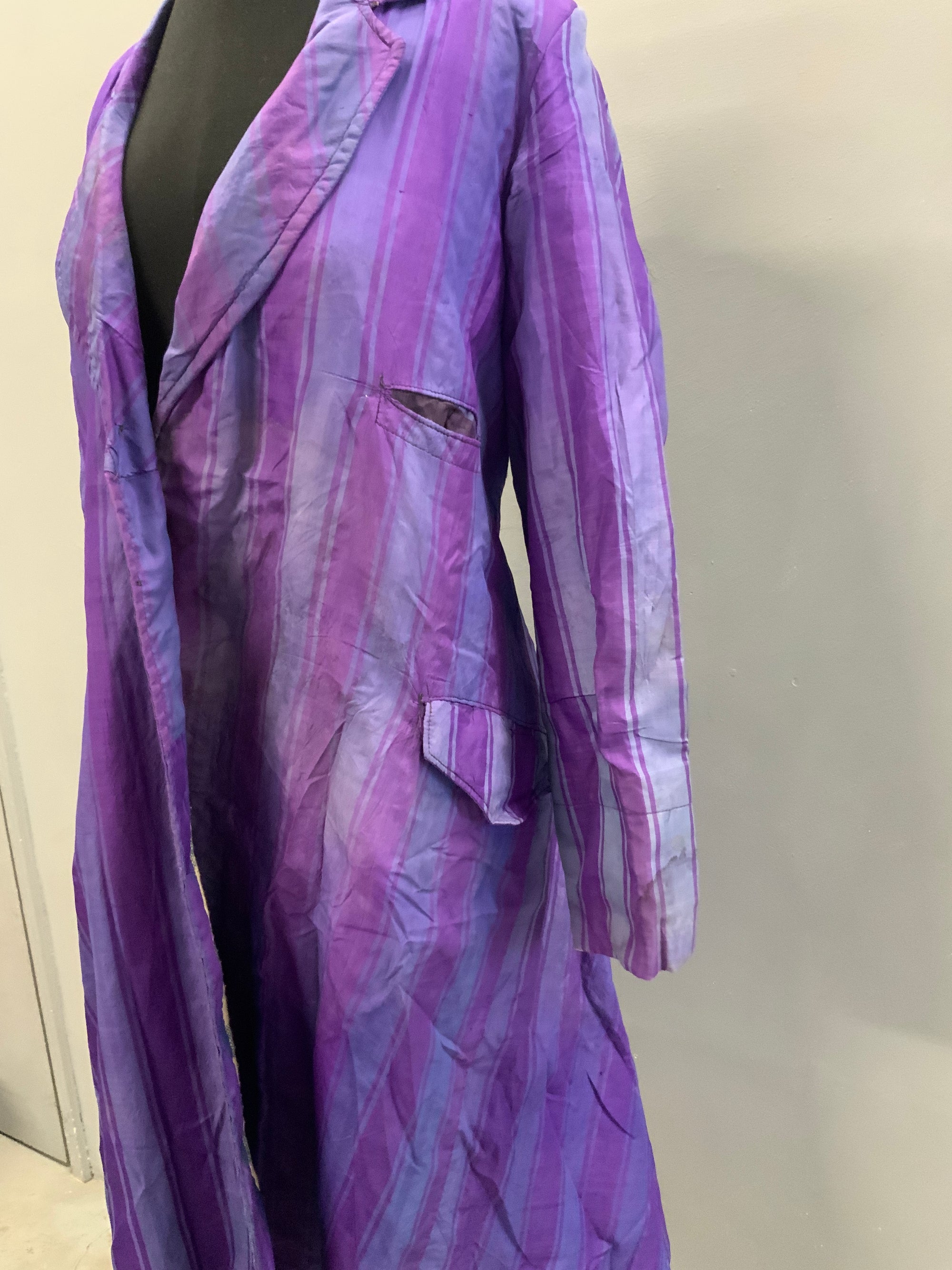 Uzbekistan / Afghanistan striped purple silk overcoat