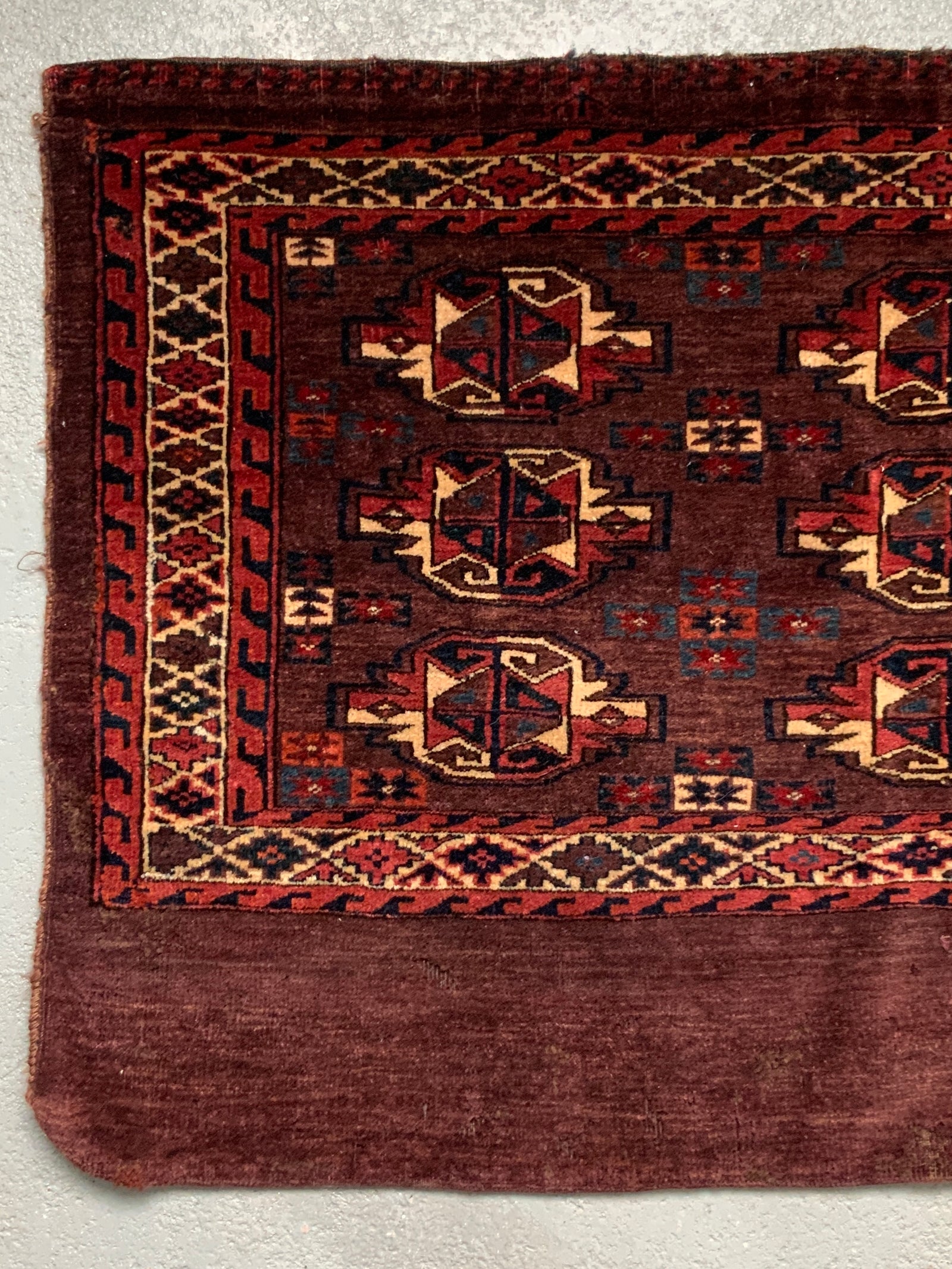 Turkmen Yomut antique chuval bagface (122 x 76cm)
