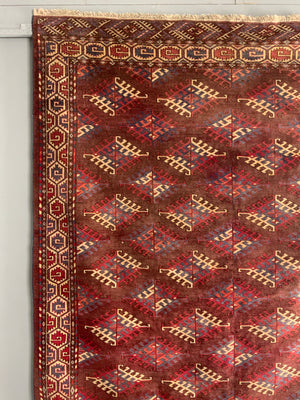 Turkmen Yomut vintage carpet (310 x 205cm )