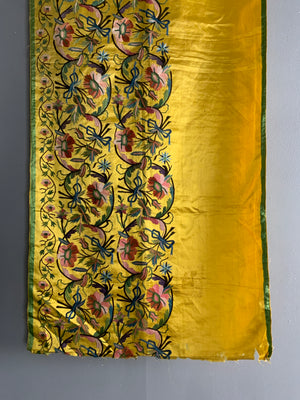 Ottoman yellow silk antique embroidery (127 x 52cm)