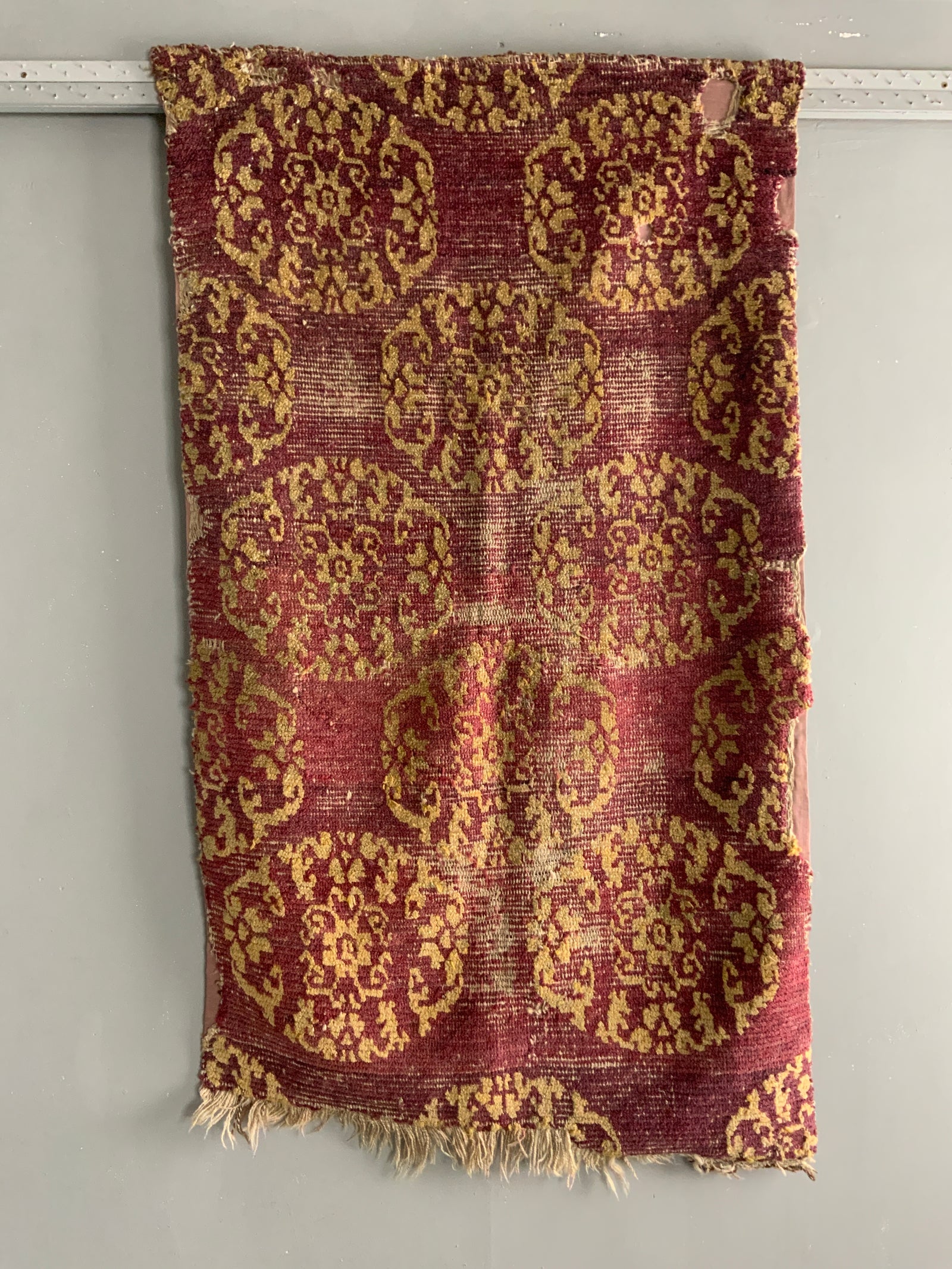 Tibetan antique rug (140 x 80cm) *AF