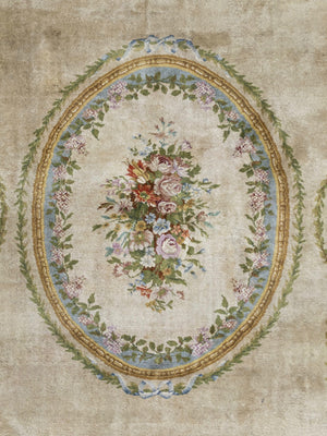 Savonnerie design oversize carpet (492 x 347cm)