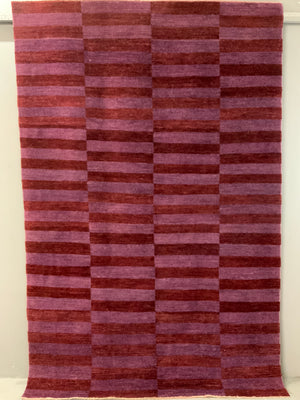 Indian two-tone contemporary design rug (253 x 165cm)