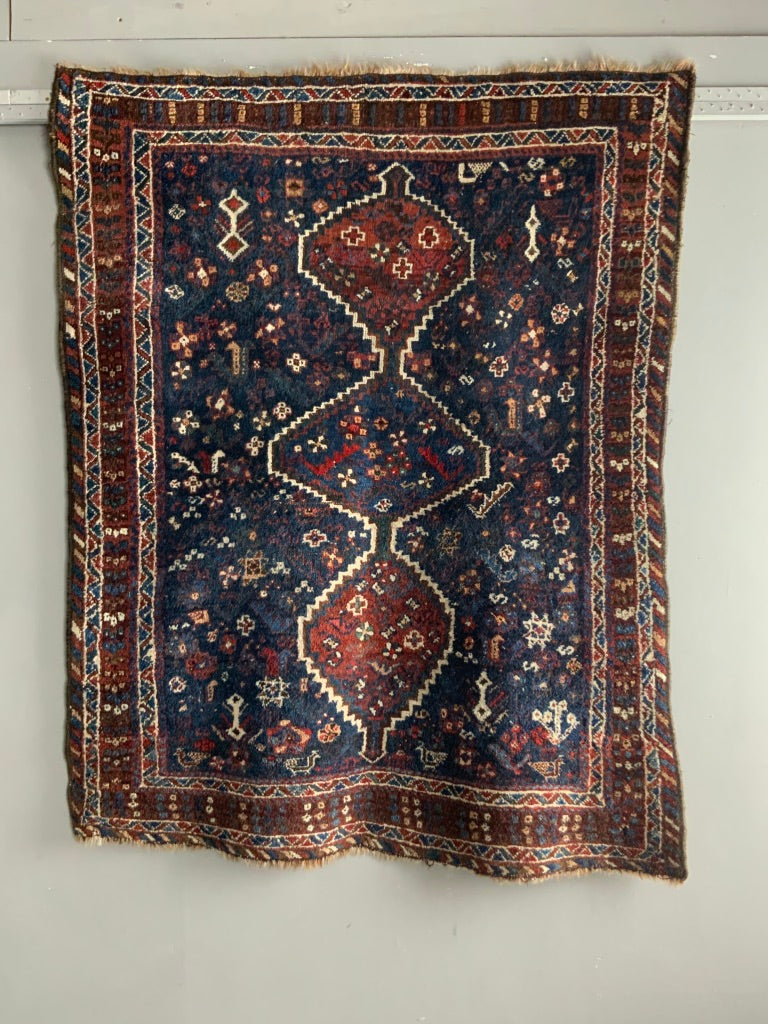 Khamseh Fars Shiraz rug (152 x 117cm)