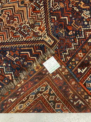 Khamseh 'morghi' rug (217 x 168cm)