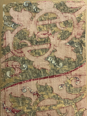 Italian antique 'Cloth of Gold' fragment (94 x 52.5cm)