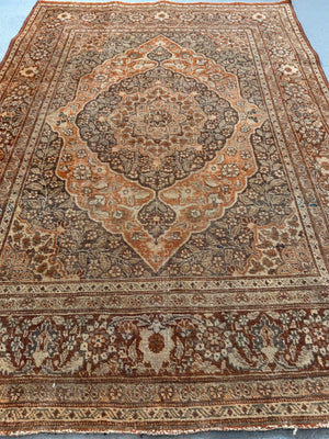 Tabreez Haji Jalili style pale bronze colour rug (168 x 120cm)