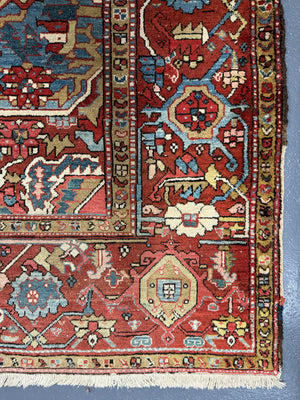 Karajah antique oversize carpet (400 x 327cm)
