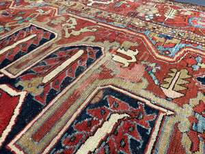 Karajah antique oversize carpet (400 x 327cm)