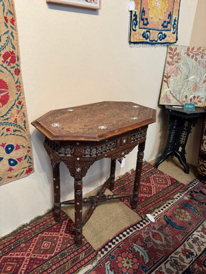 Damascus carved table with MOP inlay (79 x 75 x 47cm)