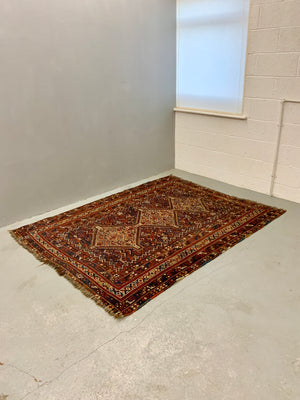 Khamseh 'morghi' rug (217 x 168cm)