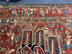 Karajah antique oversize carpet (400 x 327cm)