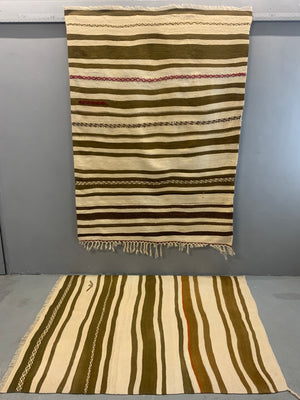 Pair of Turkish heavy wool plainweave kilims (190 x 150cm) [2]