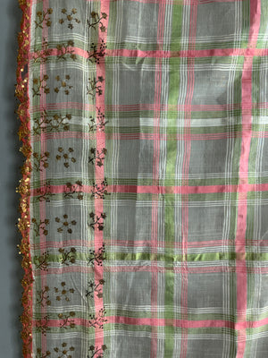 Ottoman Turkish antique fine chequered silk (291 x 180cm)