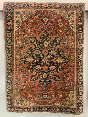 Pair of vintage Sarouk rugs (140 x 105cm)