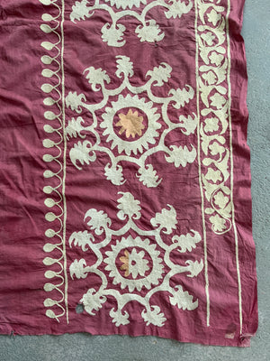 Samarakand pink ground vintage Suzani af *  (178 x 150)