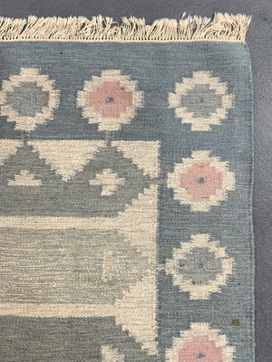 Swedish Rölakand flatweave rug (191 x 141cm)