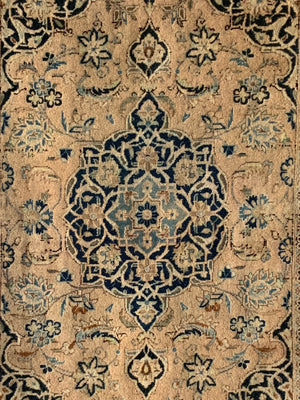 Kashan small vintage rug (148 x 106cm)