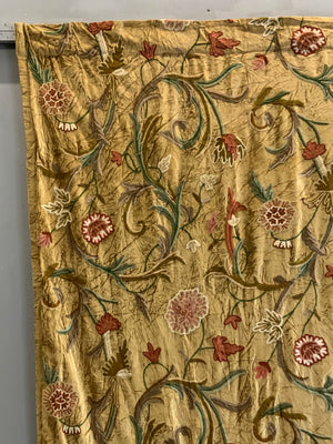 Kashmir vintage crewel work (291 x 124cm)
