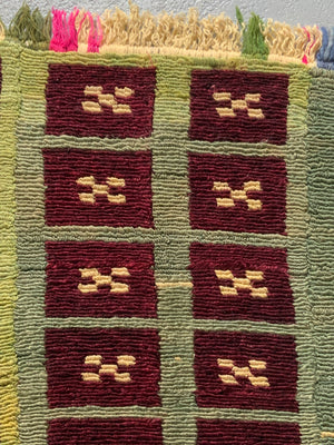 Turkish looped pile Çeki Tülü rug (115 x 108cm)