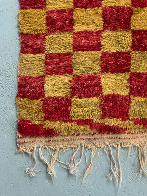 Turkish Obruk looped pile vintage Çeki Tülü rug (134 x 102cm)