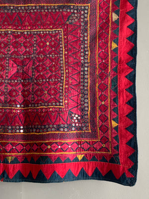 Indian Gujarat vintage floss silk embroidery (92 x 89)