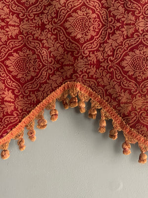 Victorian printed and etched velvet pelmet (112 x 63cm)