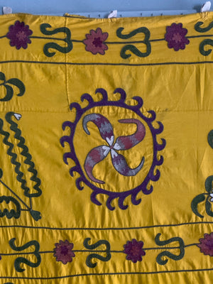 Tashkent suzani embroidery (210 x 240cm)