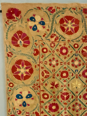 Bukhara antique suzani (248 x 153cm)