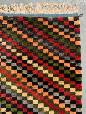 Turkish Karapinar chequered rug (135 x 100)