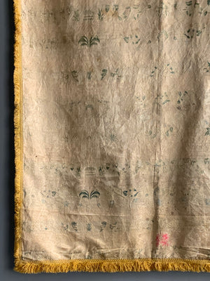 French antique brocade (164 x 106)