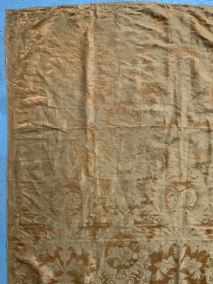 European tan yellow silk (178 x 134cm)