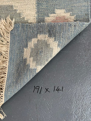 Swedish Rölakand flatweave rug (191 x 141cm)
