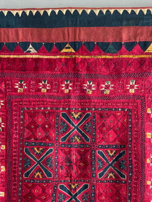 NW Indian antique Gujarat floss silk embroidered cover (126 x 126)