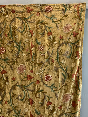 Kashmir vintage crewel work (291 x 124cm)