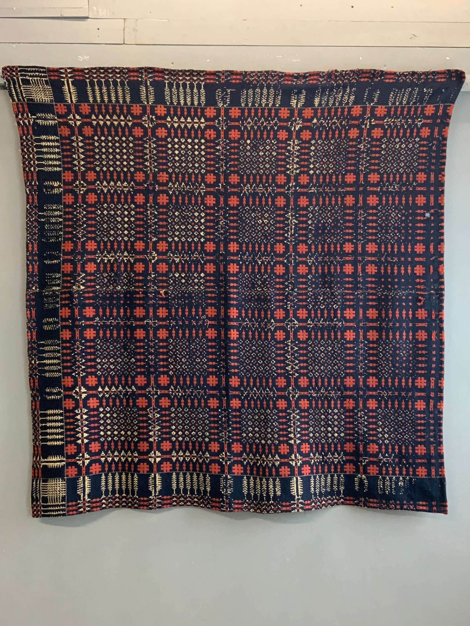 American Pennsylvanian antique small double-cloth blanket (161 x 155cm)