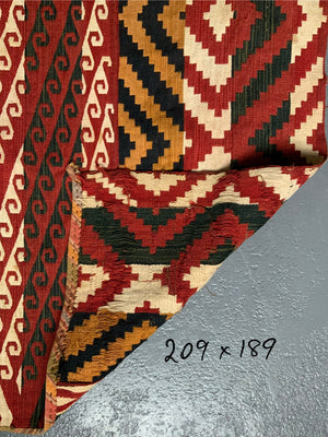 Uzbek vintage Flatweave (209 x 189cm)