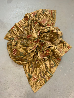 Kashmir vintage crewel work (291 x 124cm)