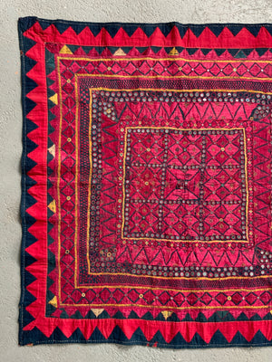 Indian Gujarat vintage floss silk embroidery (92 x 89)