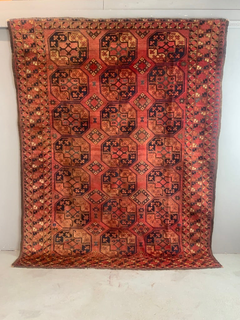Turkmen antique Ersari carpet (260 x 204cm)