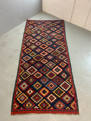Azerbaijan antique fine 'Shirvan' palas kilim (351 x 150cm)